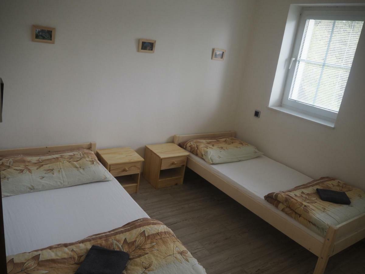 Economy Apartments Ceske Svycarsko Hřensko Buitenkant foto